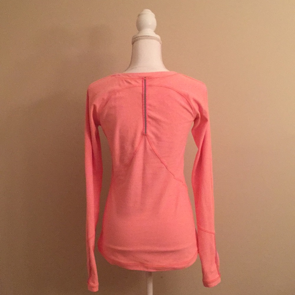 Lululemon pullover - Picture 5 of 6